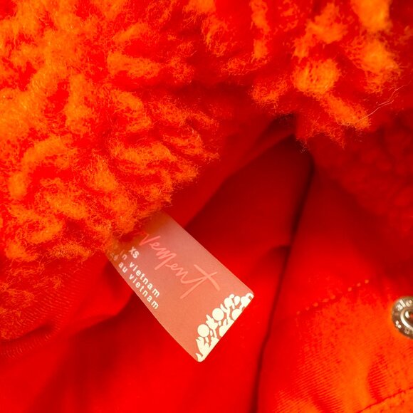 New Free People Hit The Slopes Printed Fleece Jacket Pullover Orange XS - Picture 9 of 10